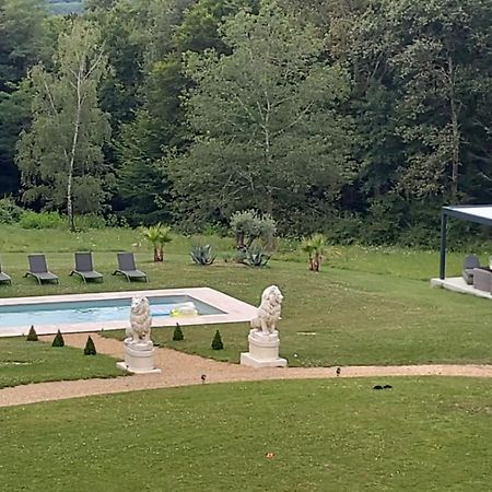 La Tour Carree D'Un Chateau Auzouer-en-Touraine Εξωτερικό φωτογραφία